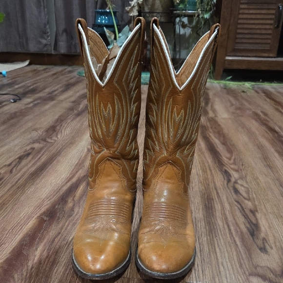 Nocona Tan Leather Cowboy Boots - Picture 2 of 12